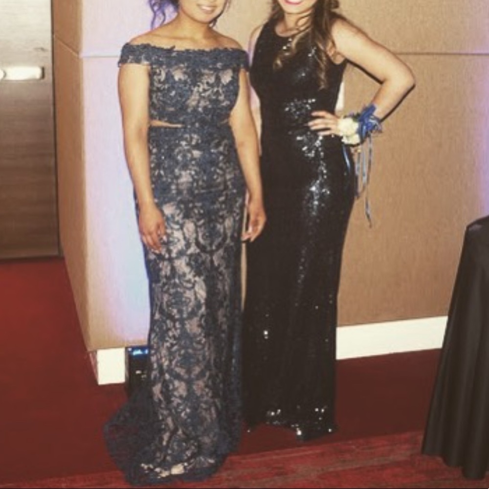 Navy blue lace prom dress